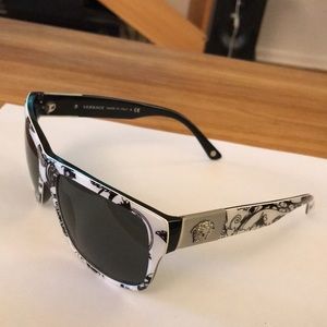 Like New - Versace 4192 Black & White Sunglasses 56-15-135